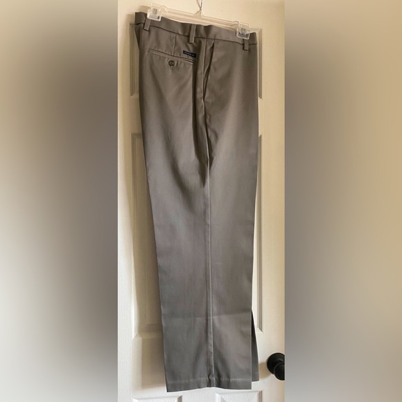 Mens Casual Dockers - Picture 3 of 6